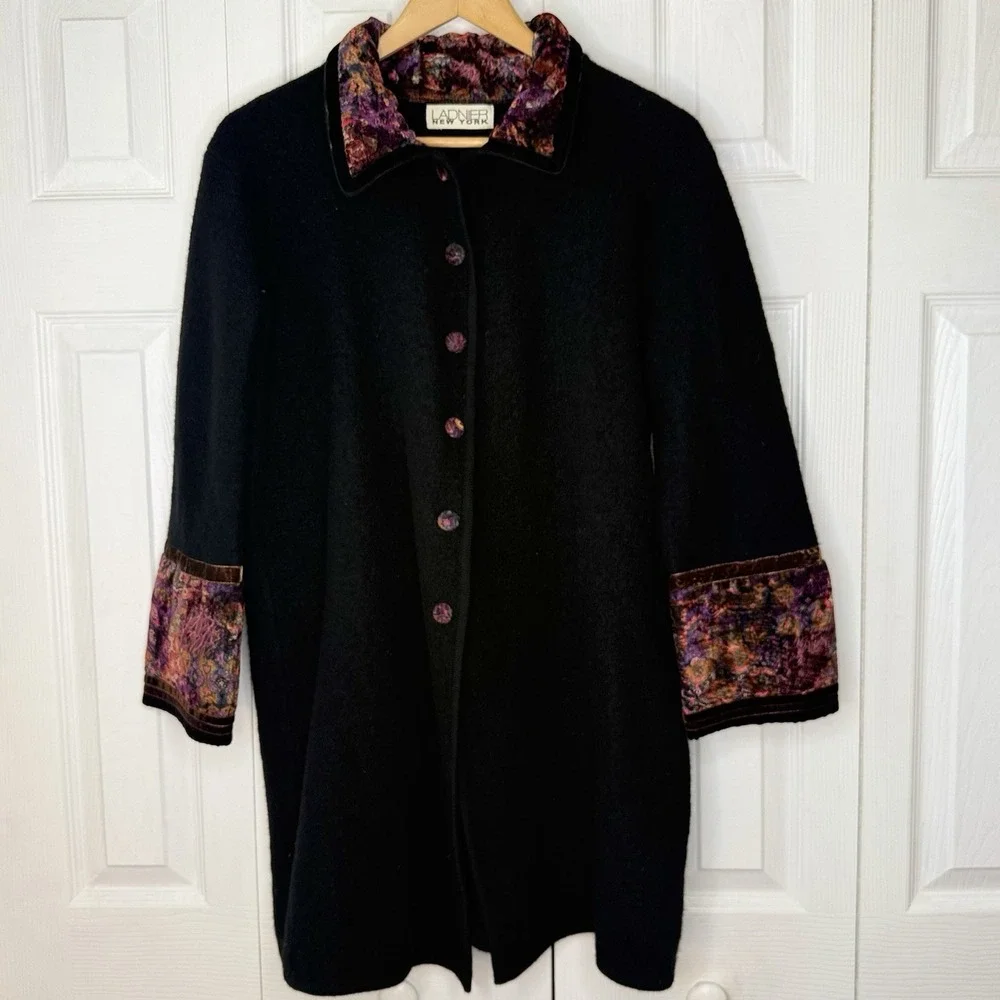 Vintage Ladier New York Artsy Black Coat with Colorful Patterned Collar Cuffs M